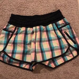 Lululemon Tracker Shorts. Size 8.